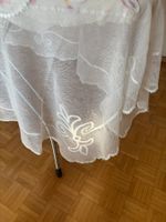 Tischtuch , alles handarbeit, 2 meter lang und 160 meter bre