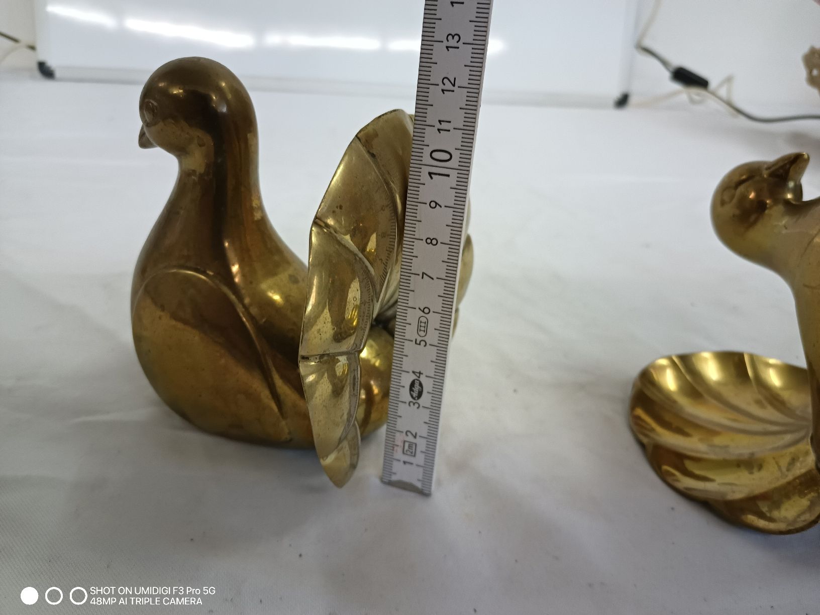Figurines: Messing Tauben Goldfarben Buchhalter oder Dekoration  – D'occasion à Aarwangen par to-hirschi 4