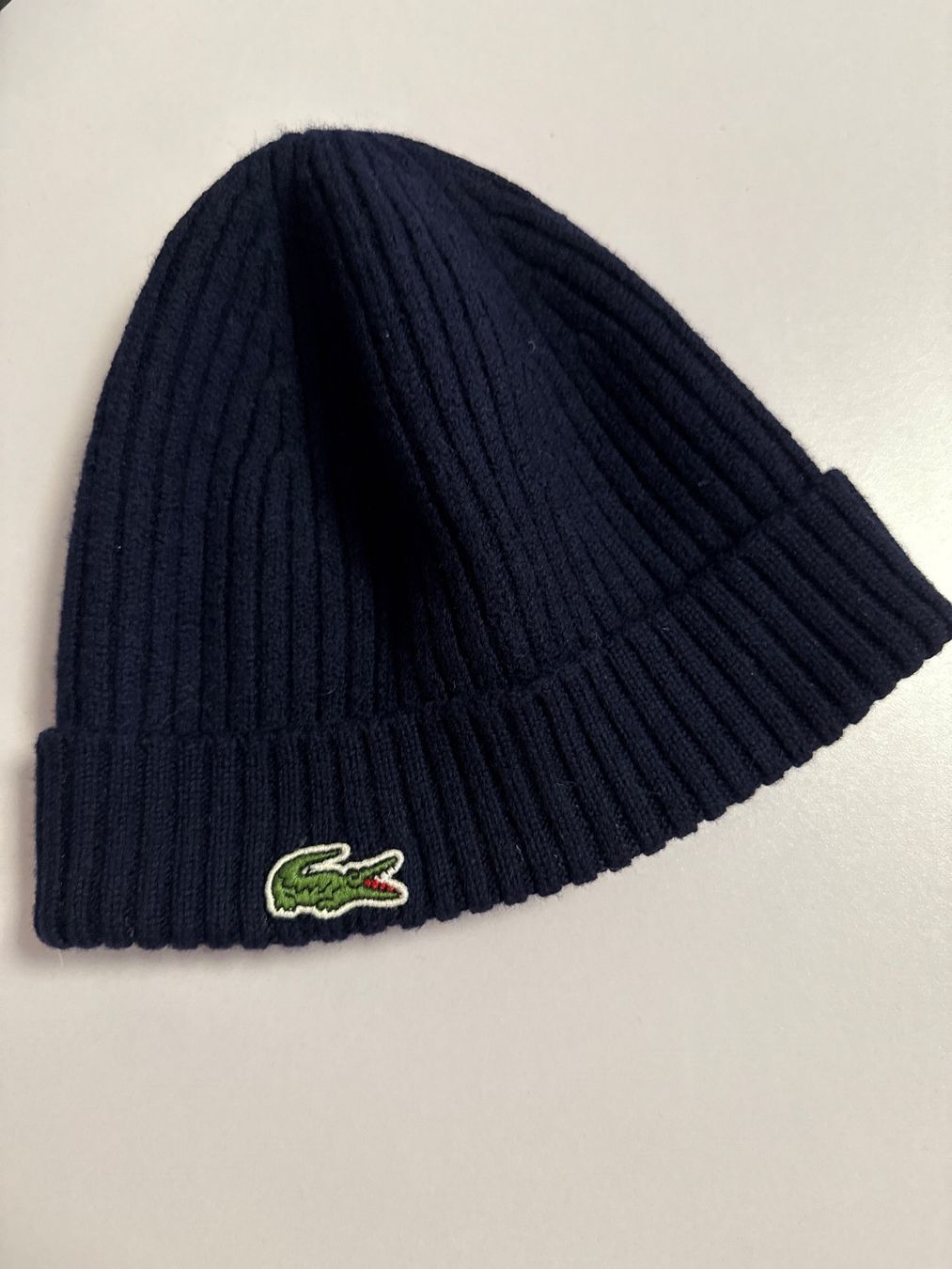 Lacoste Copricapi, berretti & cappellini: Bonnet Lacoste Bleu Marine – Usato da Châtelaine venduto da jas_9wnr