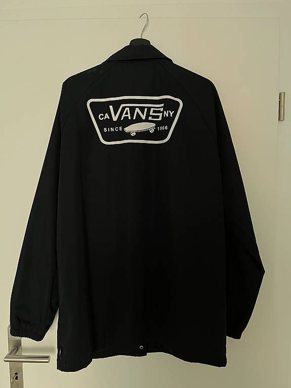 Giacche: Vans Coach Jacket Black Size L – Usato da Oberburg venduto da rap_r7yl 1