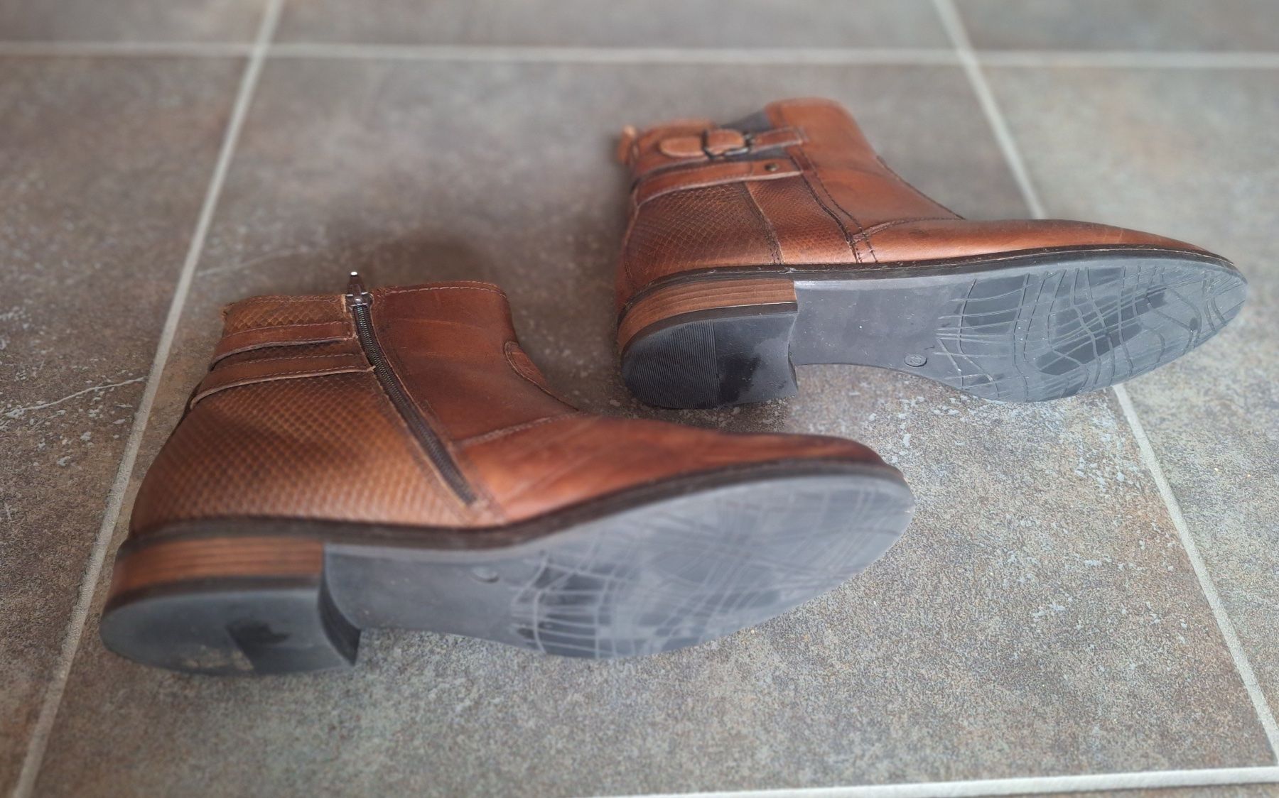 Scarpe da donna: Braune Stiefeletten – Usato da Wangen ZH venduto da MarianneMunz 2