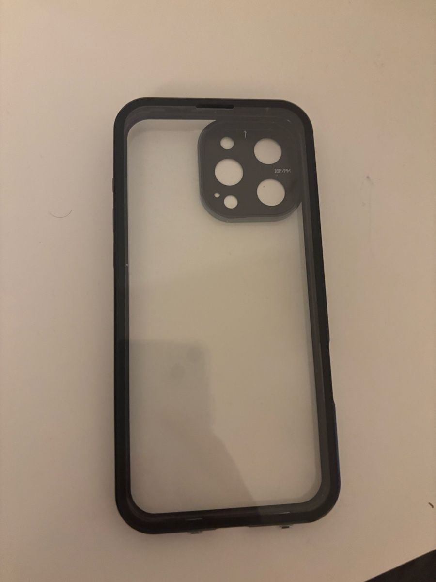 Apple Covers & Schutzfolien: Fourre et vitre protection iPhone 16 pro Max – Neu (gemäss Beschreibung) aus Avenches von loi_cp2h