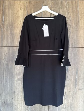 Robe noire neuve, Anna Field taille 44, chic et élégante