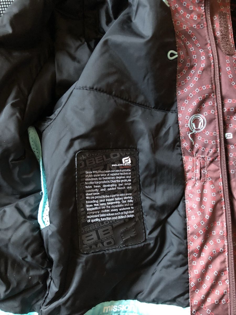 Giacche & Cappotti: Veste ski snowboard  – Nuovo (secondo la descrizione) da Neuchâtel venduto da rqml 5