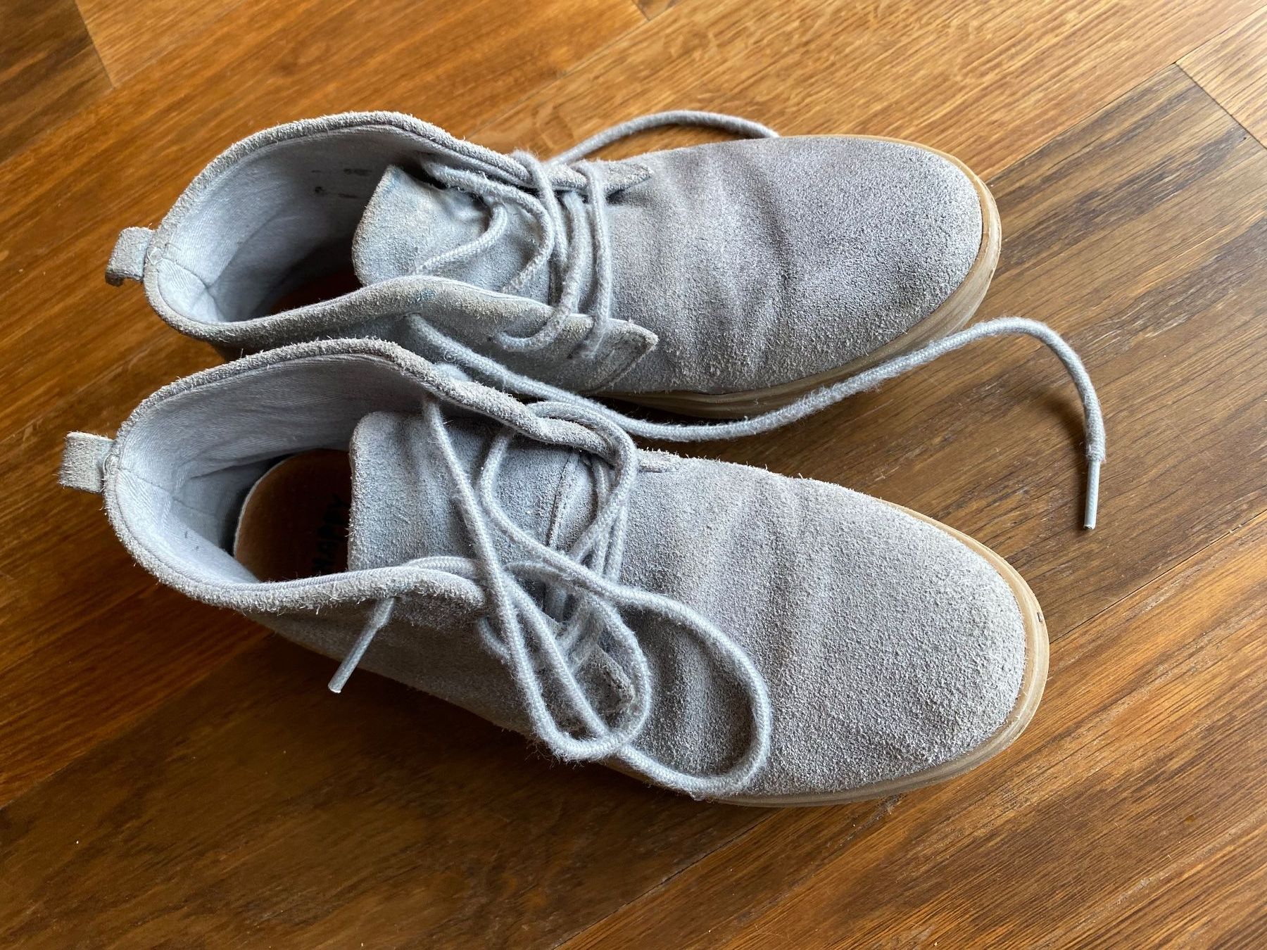Scarpe per ragazzi: Lässige Wildlederschuhe Gr. 35 – Usato da Russikon venduto da izumi2010 1