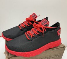 Neue Sportschuhe Gr. 42