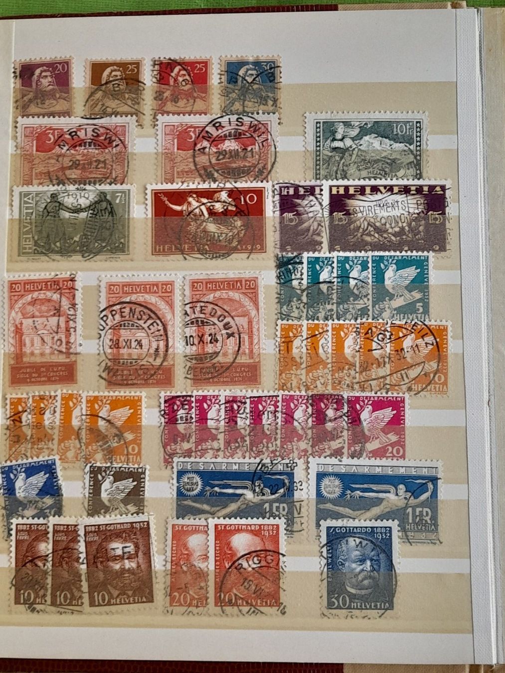 Tutti i francobolli: Album mit diversen Schweizer Marken – Usato da Aeschi b.Spiez venduto da 52_wochen 5
