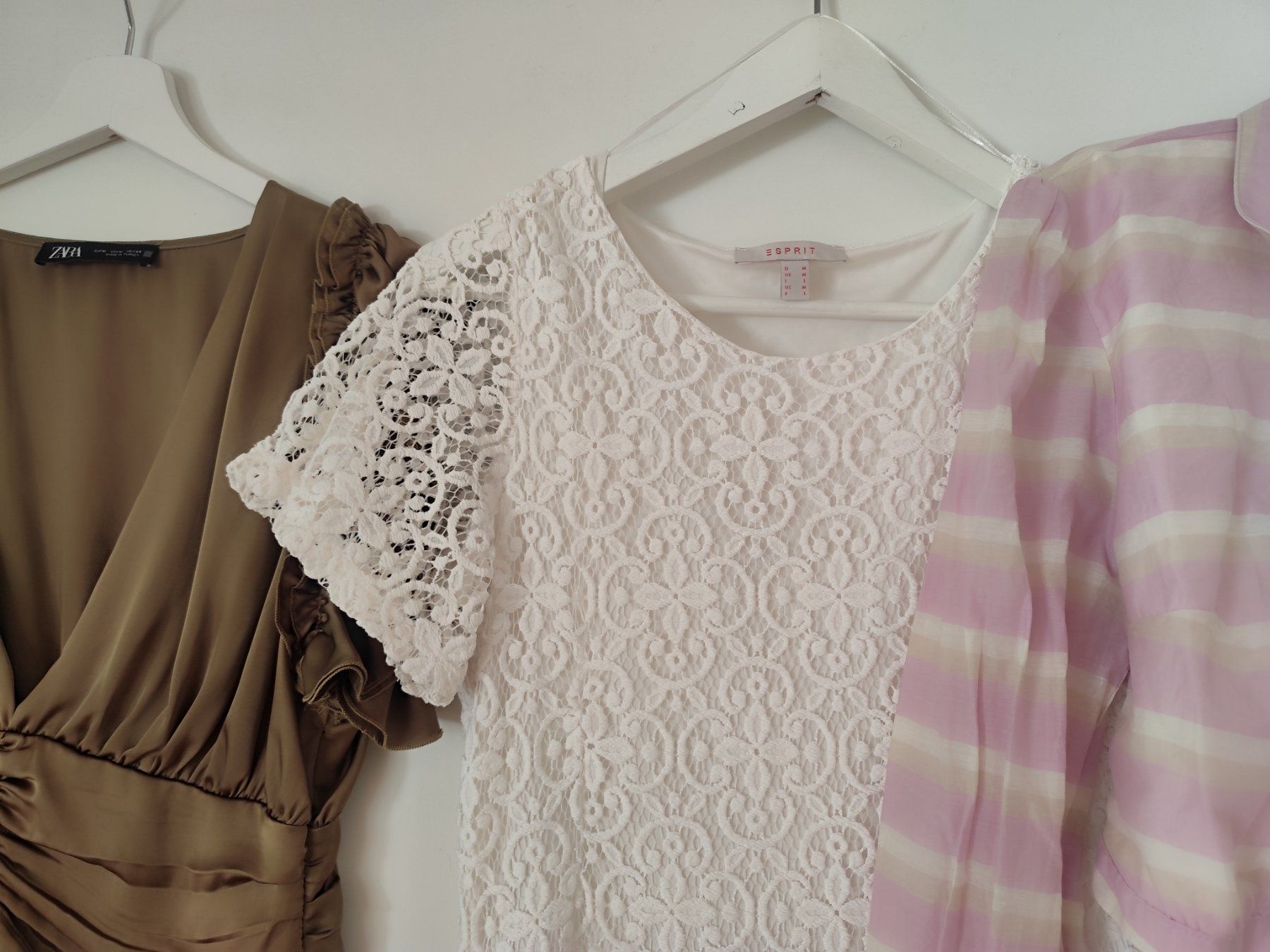 Lots de vêtements: Alles Marken - Kleid & grüne Bluse & Wickelbluse Gr. M 38 – Neuf (Voir description) à Zürich par Claudia_Zueri 5