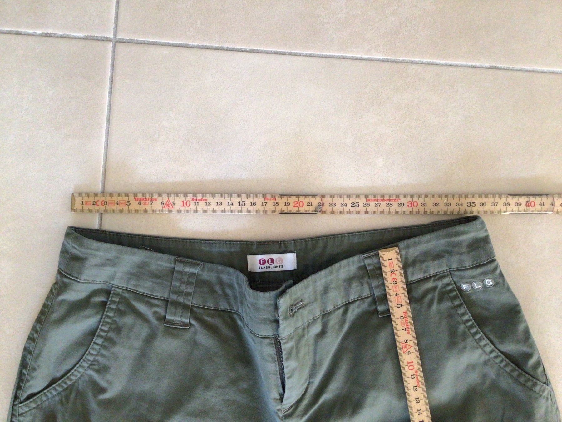 Pantaloni: Sommer Hose Khaki, ca. Gr. 38 – Usato da Frauenfeld venduto da Stehojen 5