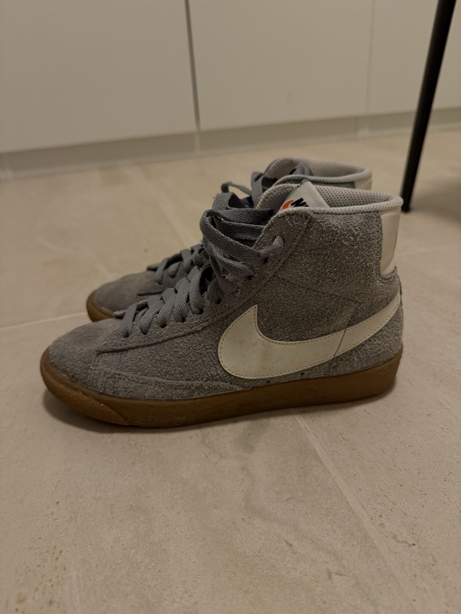 Nike Herrenschuhe: Nike Sneakers – Gebraucht aus Kilchberg ZH von ca88 1