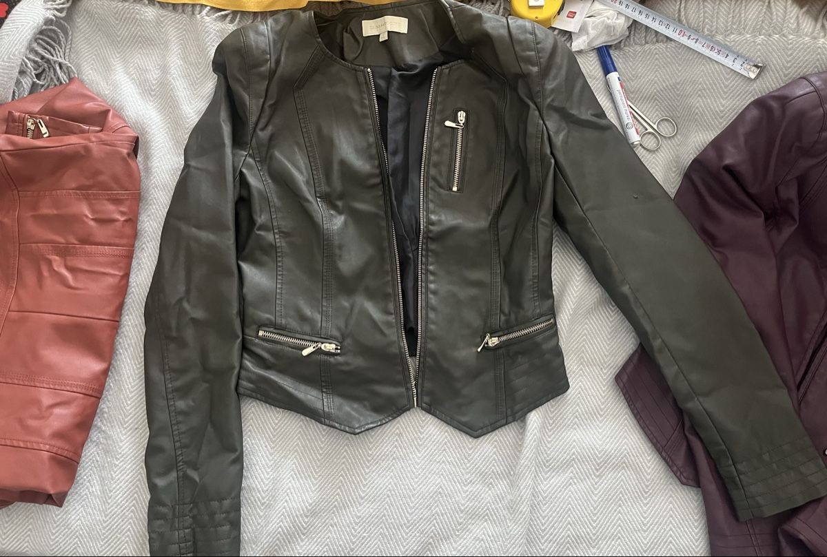 Zebra Kleiderpakete: Damen Kunstlederjacken 3er Set – Gebraucht aus Olten von sae_82z2 4