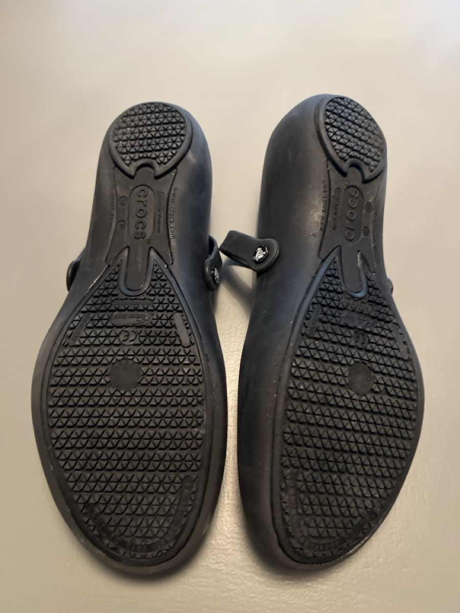 Crocs Chaussures femmes: Crocs Ballerinas schwarz W10 – D'occasion à Bern par Baeredraeck1 1