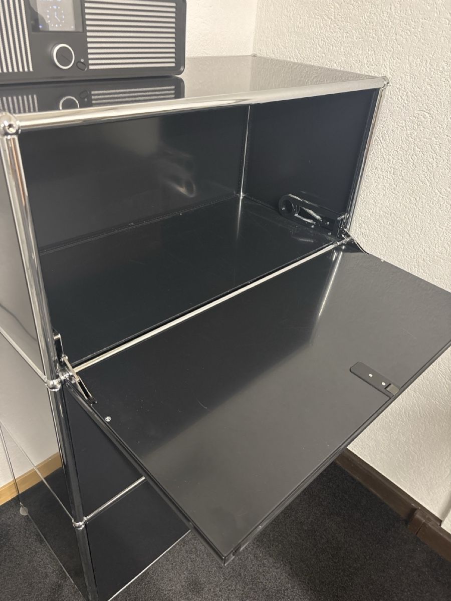 USM Cassettiere: Meuble de rangement USM Haller noir – Usato da Monthey venduto da LoveBrand 1