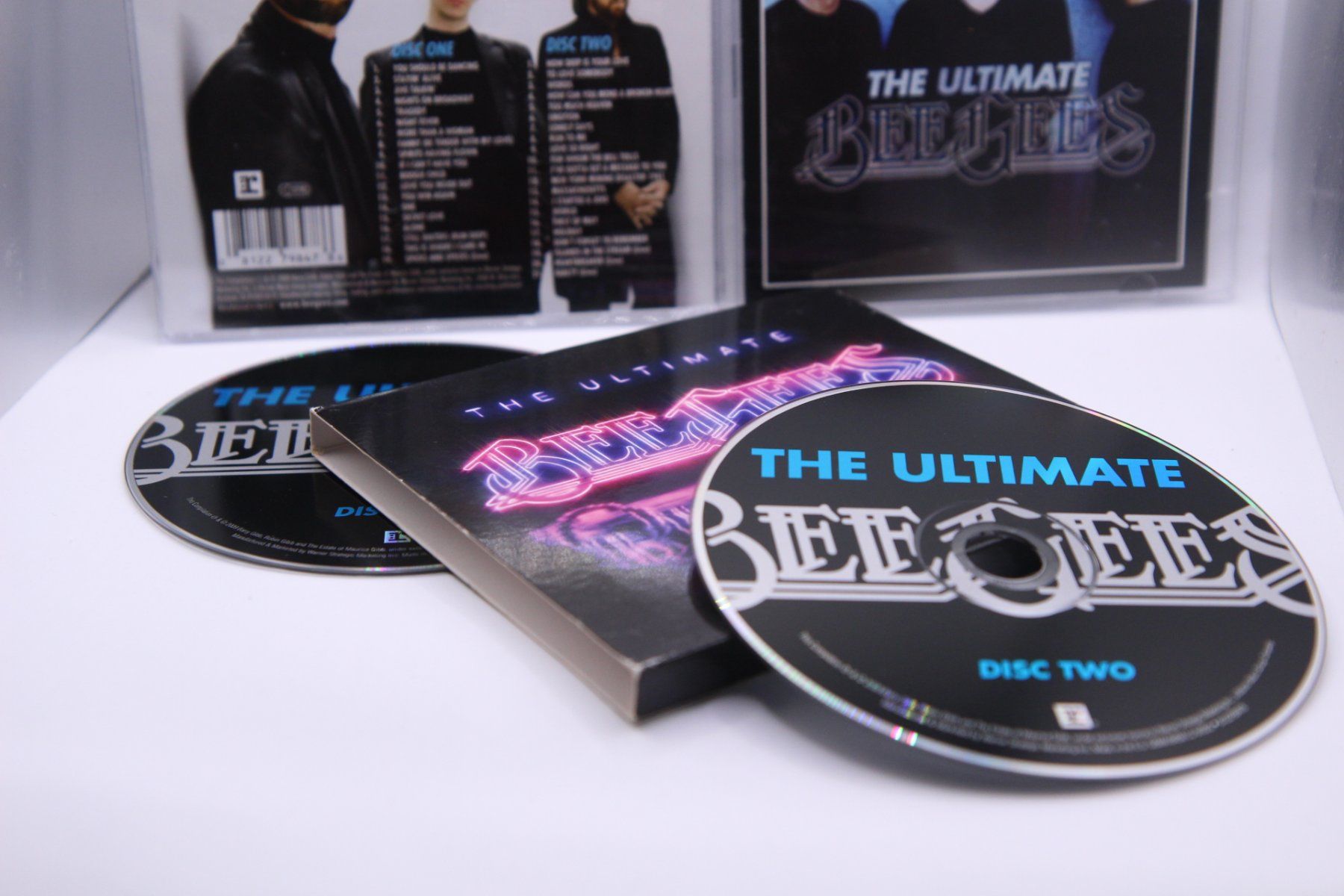 CD: 2 CD Set Bee Gees - The Ultimate Bee Gees – Usato da Ernetschwil venduto da luisvonerni 3