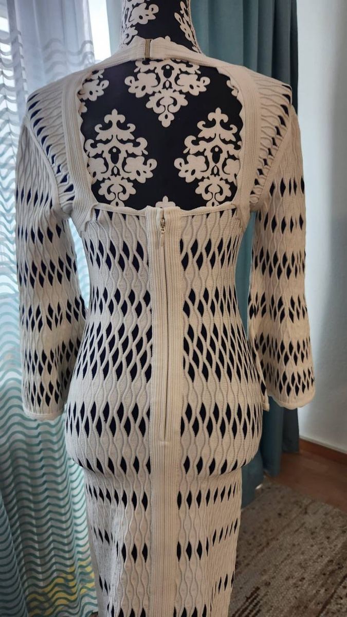 Vestiti: Kleid Herve Leger Gr.XS – Nuovo (secondo la descrizione) da Fällanden venduto da joe_xvv8 1