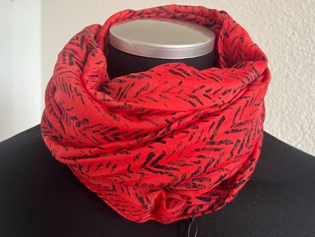 Colora Schal, 27% Seide, Rot/Schwarz, NEU