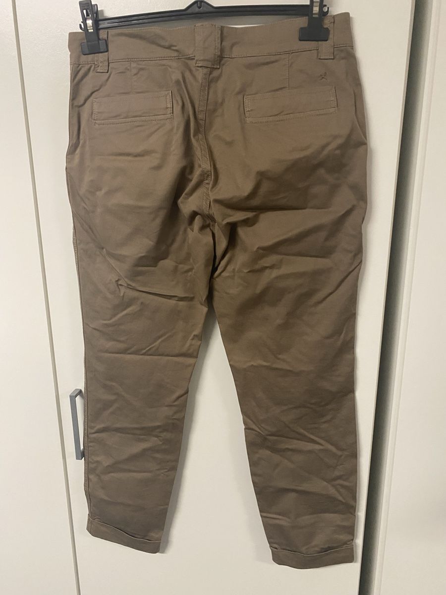 Closed Jeans: Closed Hose ocker Gr.40 – Gebraucht aus Biel-Benken BL von PANORMUS 1
