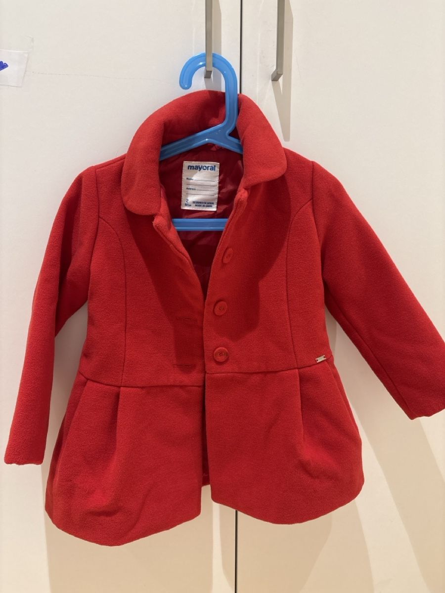 Mayoral Giacche & Cappotti: Mayoral Red Coat - Stylish & Warm, Size 92 – Usato da Affoltern am Albis venduto da ann_6bd6