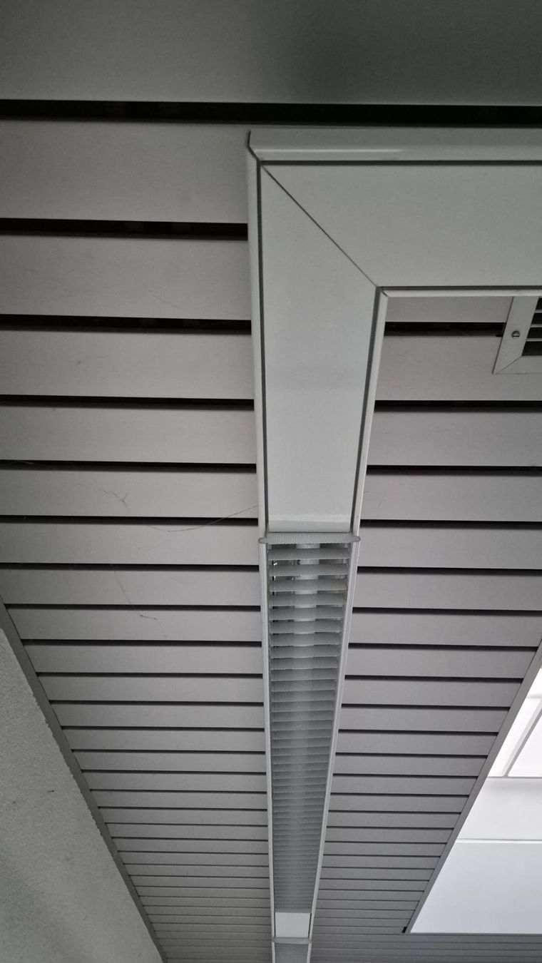 Kronleuchter & Deckenlampen: Deckenleuchte - Schienensystem – Gebraucht aus Lützelflüh-Goldb von morgi_sys 1