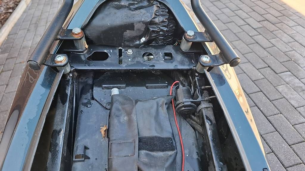Honda Strasse: Honda VFR 800 a vendre – Gebraucht aus Lonay von Squillace 3