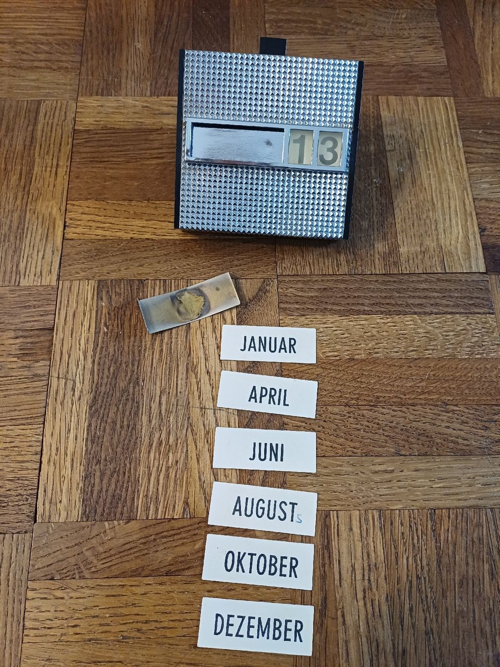 Calendari: Vintage, Ewiger Tischkalender – Usato da Niederuzwil venduto da wolkenlos80 2