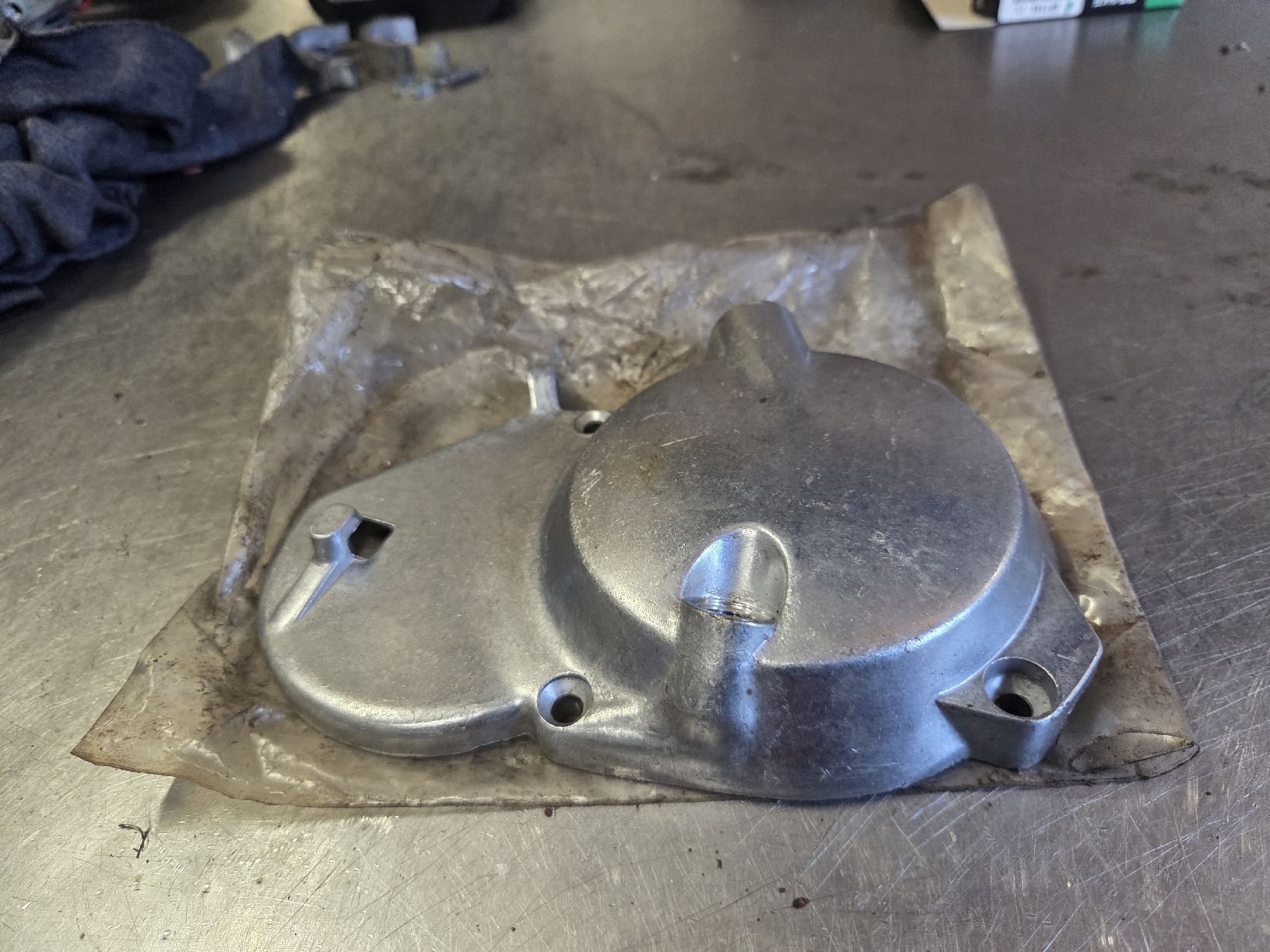 Puch Parti ricambio per ciclomotori: Puch Maxi E50 Getriebedeckel NOS – Nuovo e nell'imballaggio originale da Eichberg venduto da Schmid-Motos