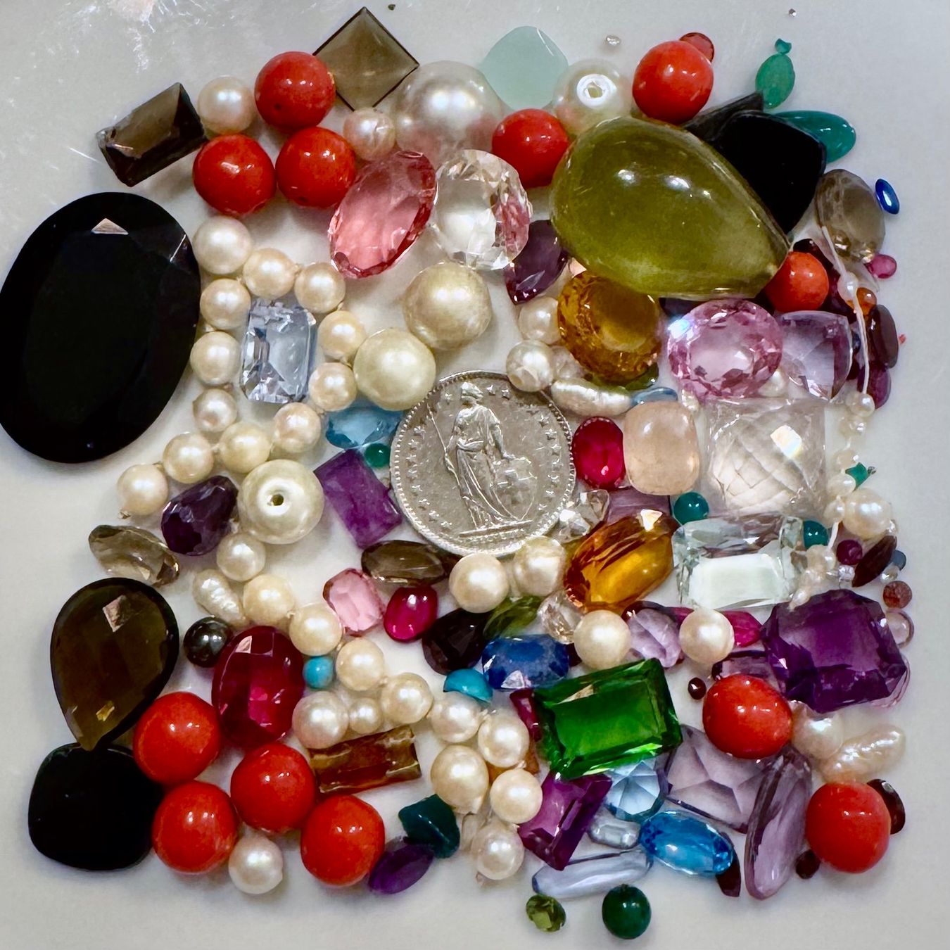 Pietre preziose: MIX EDELSTEINE, SCHMUCKSTEINE TOTAL ca. 500ct – Usato da Confignon venduto da The-Gem-Wizard