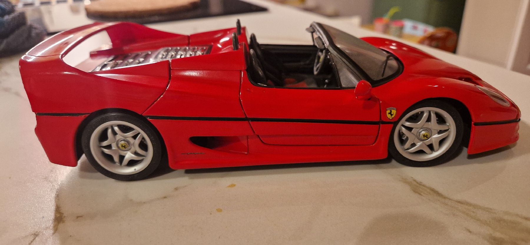 Maisto Modellini d'auto: Ferrari F50 1/18 – Usato da Burgdorf venduto da maj_swz8 2