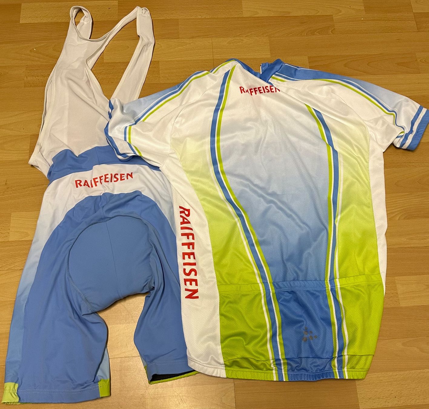 Lotti di vestiti: Radtricot Set Raiffeisen – Nuovo (secondo la descrizione) da Uster venduto da Niki1922 1