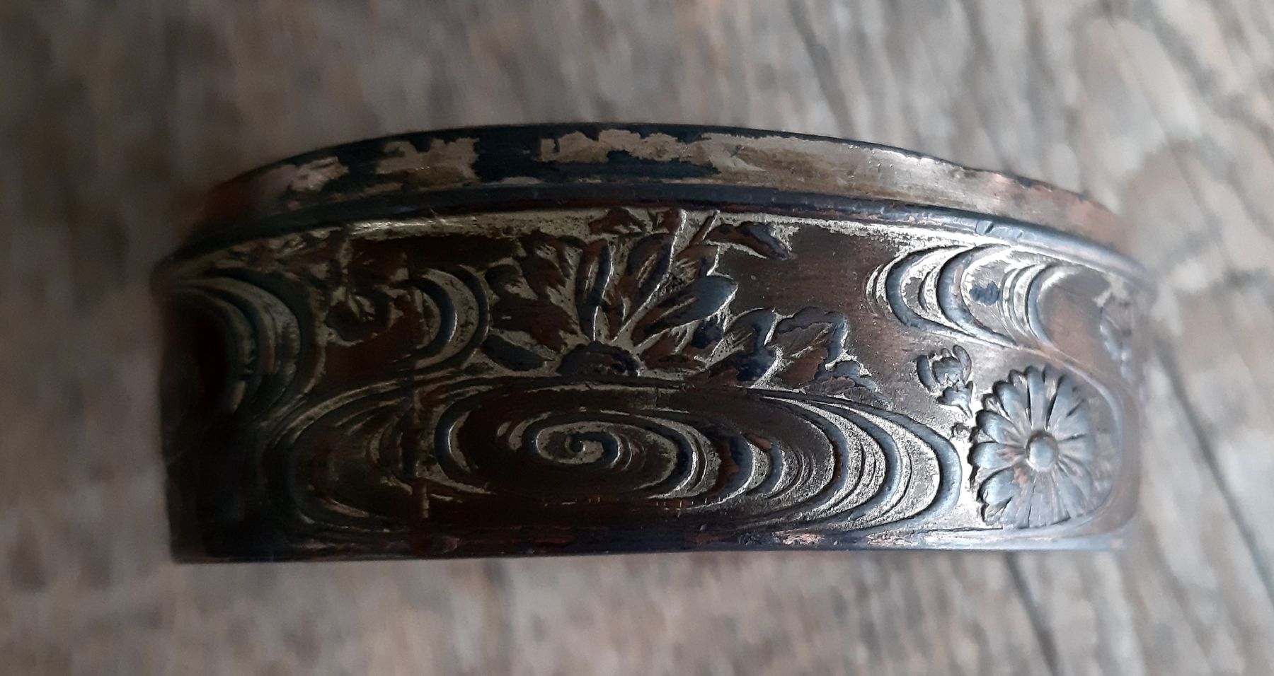 Alle Dekorationen: Sammler Dose -  Pillendose  -  Jugendstil  -  Kupfer – Gebraucht aus Tagelswangen von BrigittaC01 5