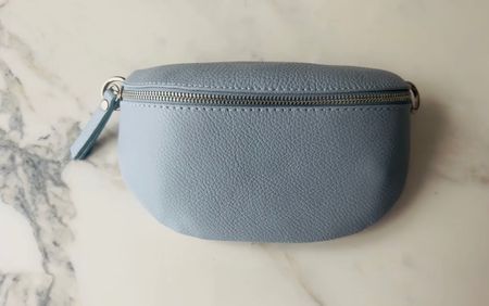 Umhängetasche midi himmelblau