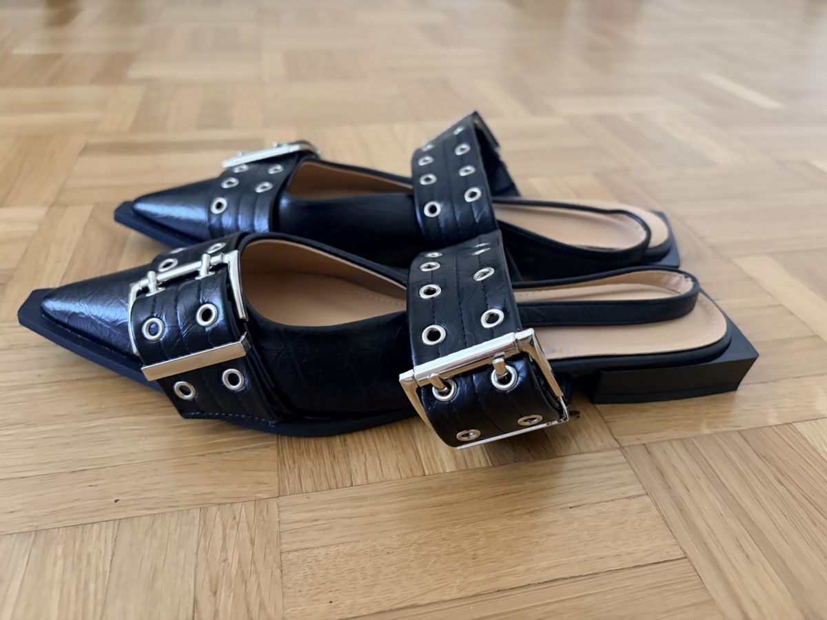 Scarpe da donna: Black sling backs (size 38) – Nuovo (secondo la descrizione) da Zürich venduto da Bia_5w75 1