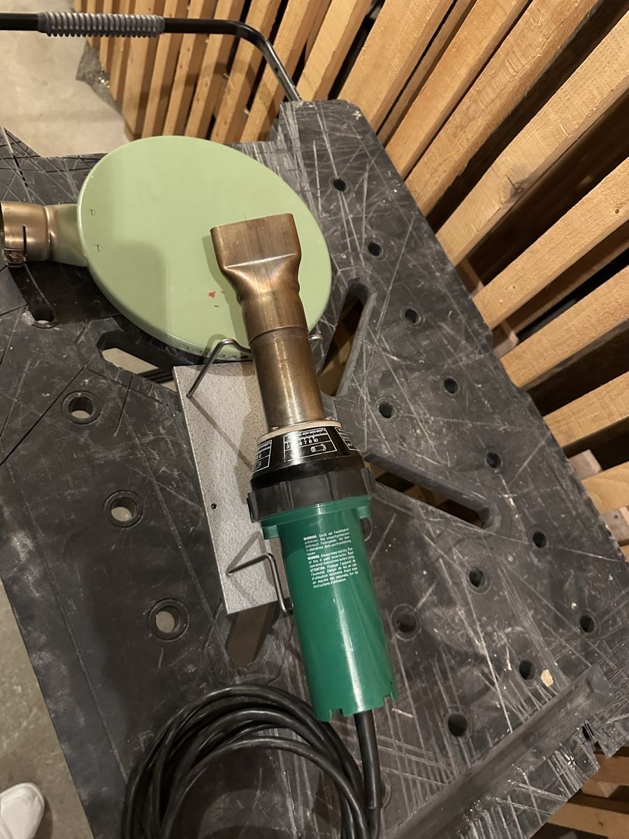 Leister Tous les outils: Leister Heissluftgeraet  – D'occasion à St. Gallen par 987JDBA 2