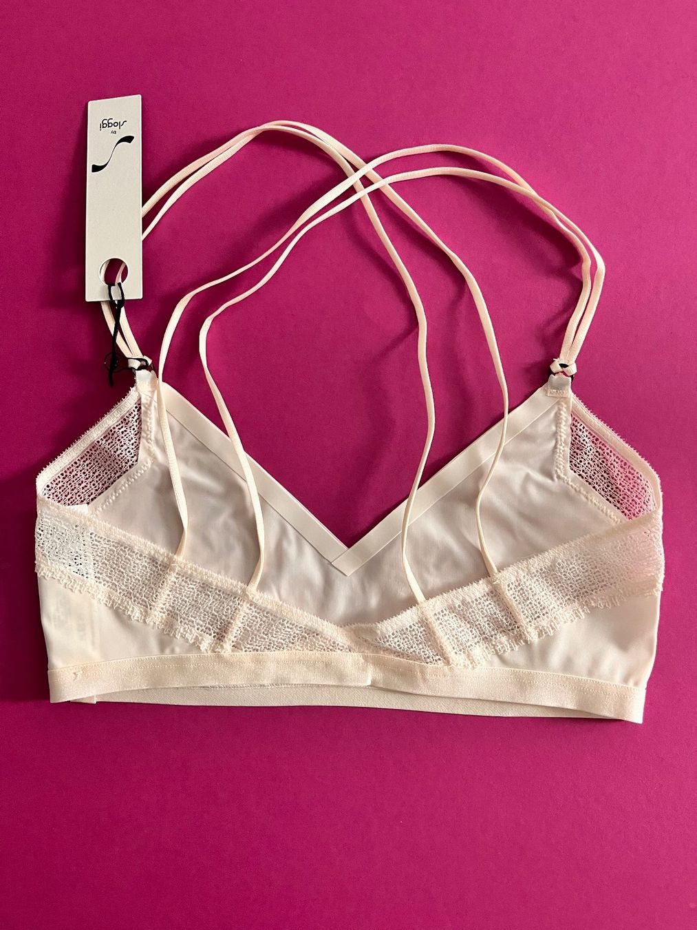 Sloggi Tops: SLOGGI, Top Silhouette, Grösse 36, Farbe Weiss – Neu und originalverpackt aus Rudolfstetten von gst_g7xl 3