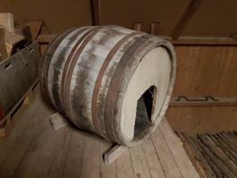 Hundehütte Holzfass