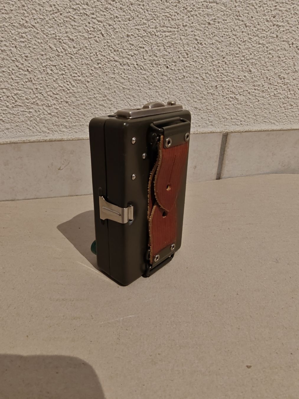 Schweizer Armee Lampade: Armee Taschenlampe – Nuovo (secondo la descrizione) da Erstfeld venduto da Bini-CH 1