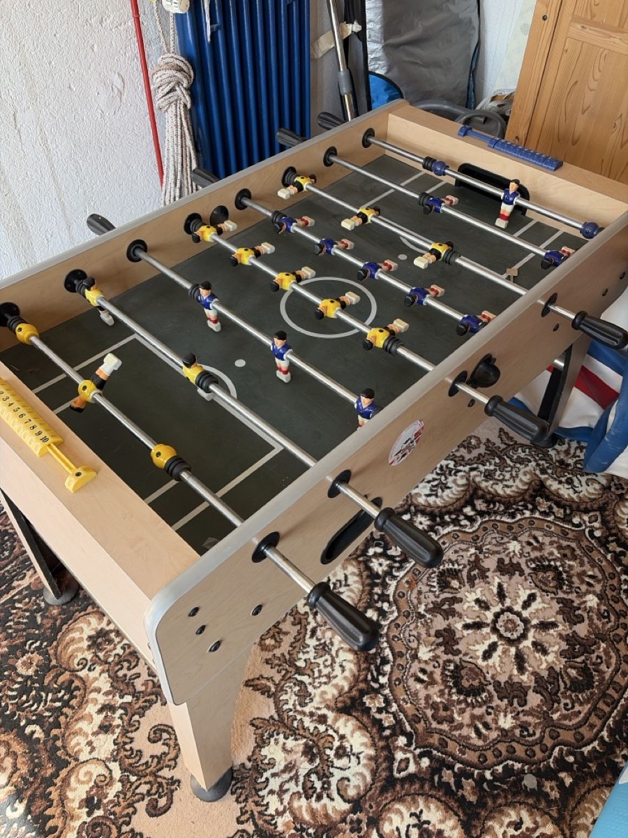 Giochi: Tischfussball kasten – Usato da Faulensee venduto da _waefler_