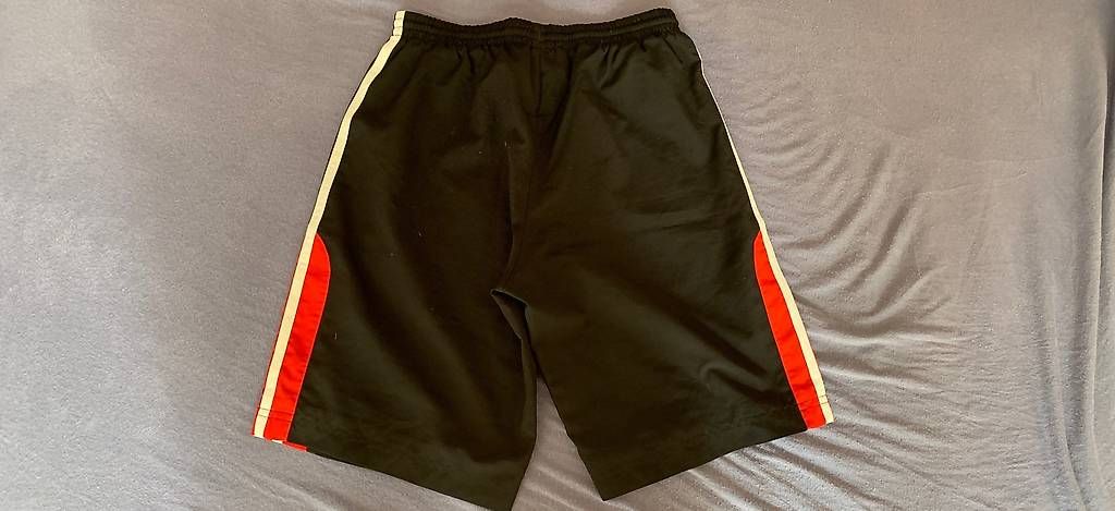 Pantaloni: Turnhose Adidas Grösse 152 – Usato da Rothenburg venduto da Flaeckly 1