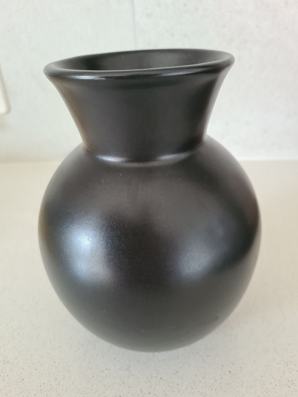 Vasen & Gefässe: Schwarze Vase – Gebraucht aus Horw von Mirii91 5