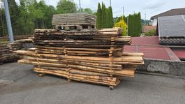 Nussbaumbretter ca. 1m³