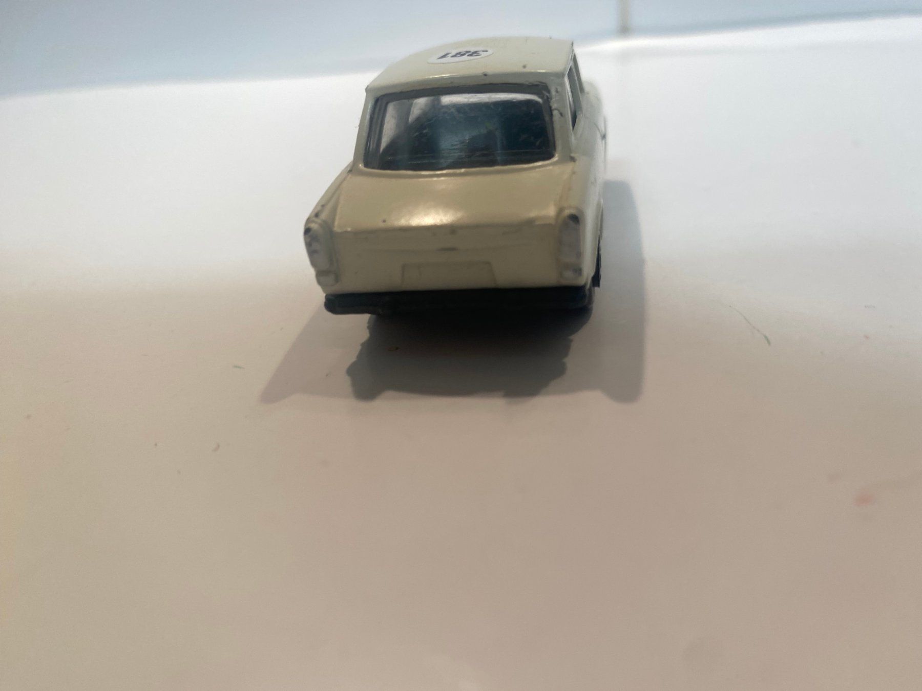 Siku Modellini d'auto: Trabant Maisto 381 – Usato da Kerzers venduto da tisyayasuBE 1