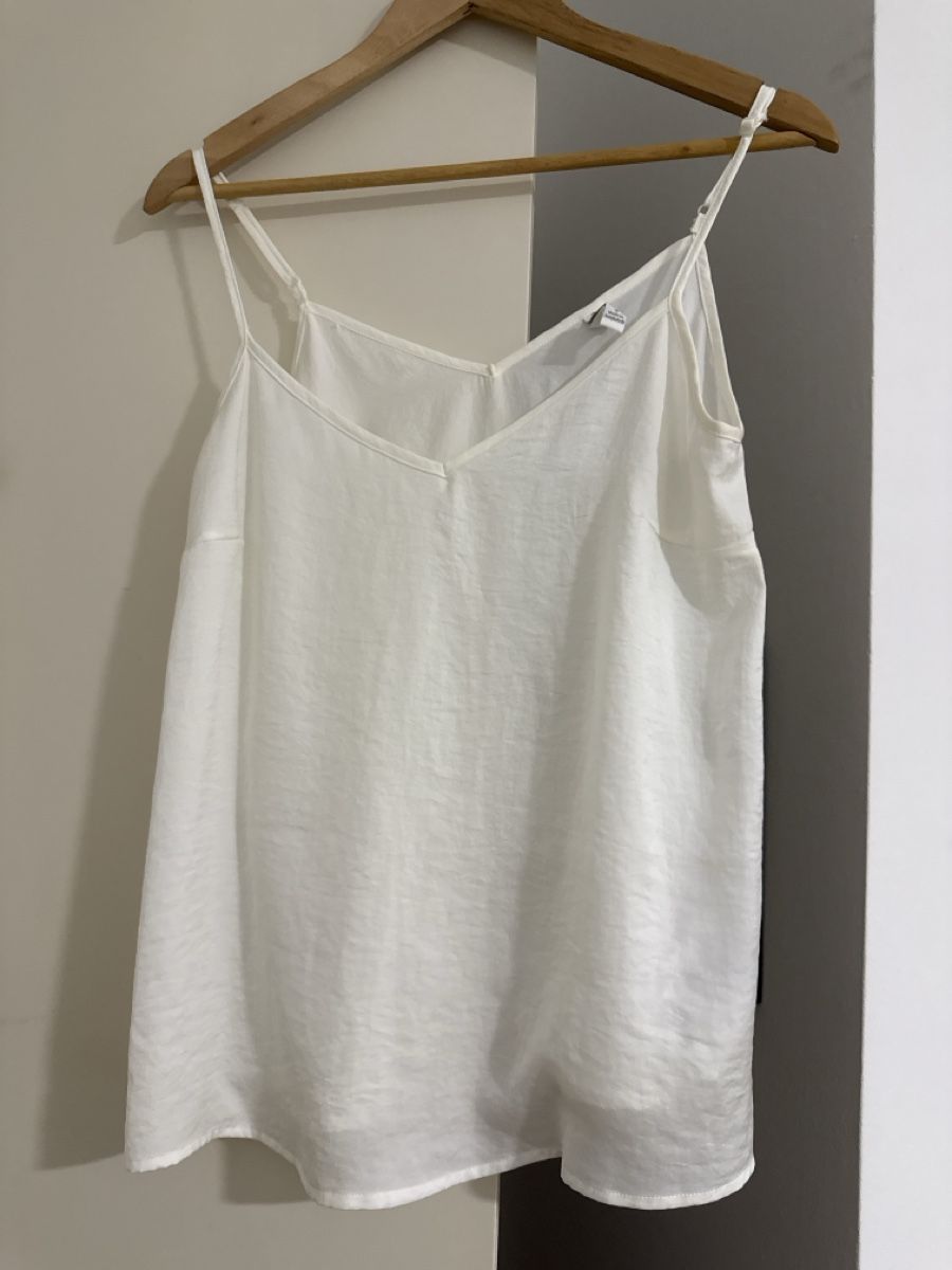 Tops: Amisu satin like singlet  – Neu (gemäss Beschreibung) aus Genève von hai_2rp8