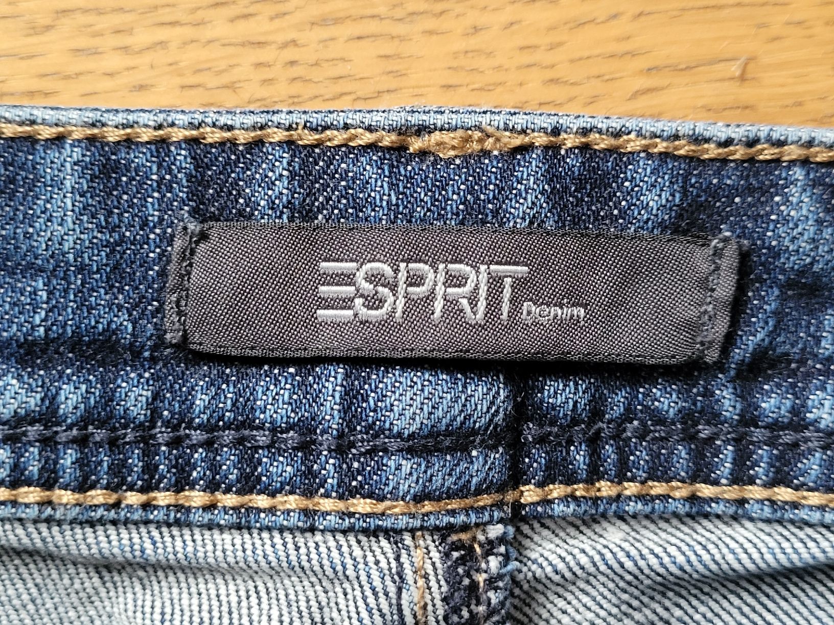 Esprit Jeans: Tolle Esprit Denim Jeans, Gr. 28/30 – Usato da Zürich venduto da Engiadinabassa 3
