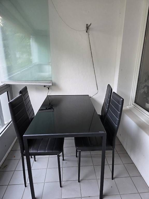 Tische: Tisch Schwarz – Gebraucht aus Chur von chi_9cyq