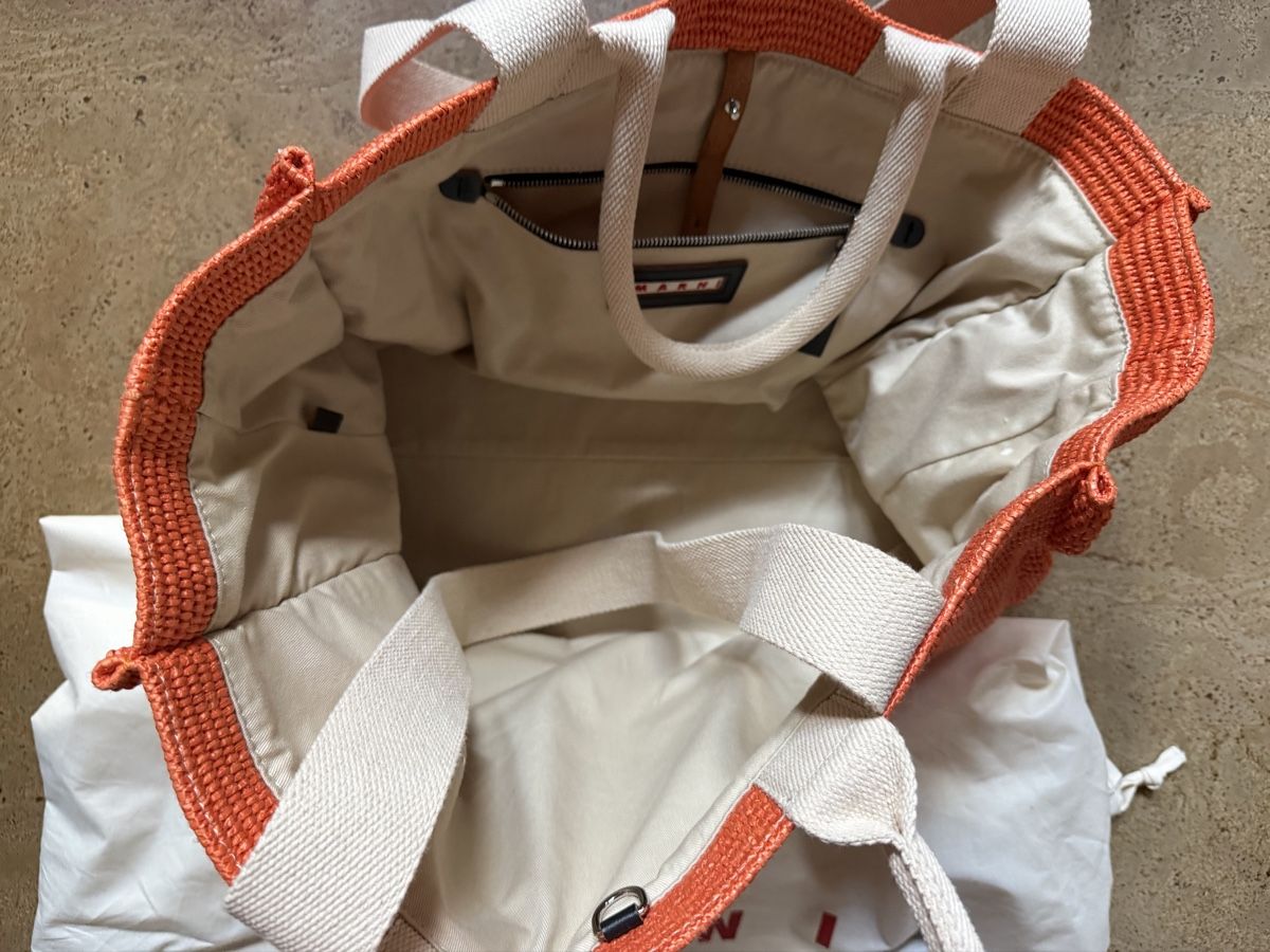 Marni Taschen: Grosser Shopper von Marni – Gebraucht aus Buchs SG von Gotschna66 2