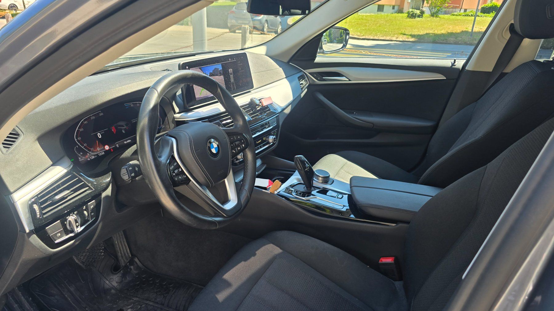 BMW Automobili: BMW 520d xDrive – Usato da Emmenbrücke venduto da meu_2j8p 7