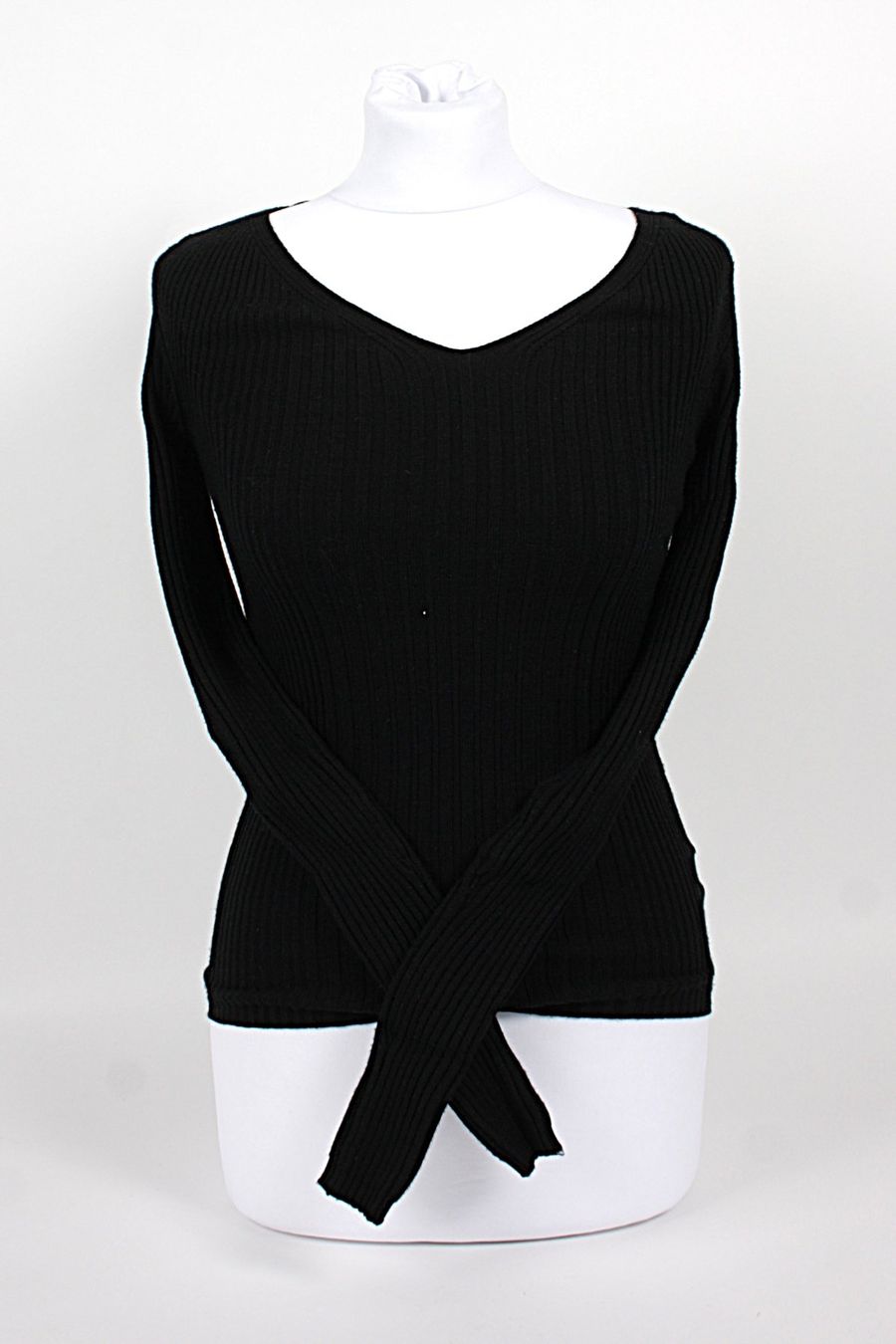 Pulls & Sweat-shirts: CHICORÉE Pullover schwarz Gr. L – D'occasion à Zollikofen par Restwert_Zollikofen