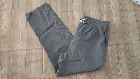 🆕Lässige graue Hose - XXL - mit Gold-Detail
