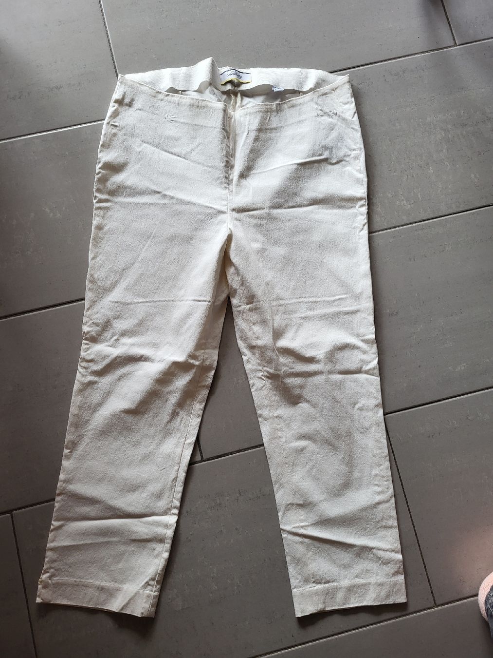 Tchibo Hosen: Hose weiss Gr. 44/46 – Gebraucht aus Mörschwil von minggeli12