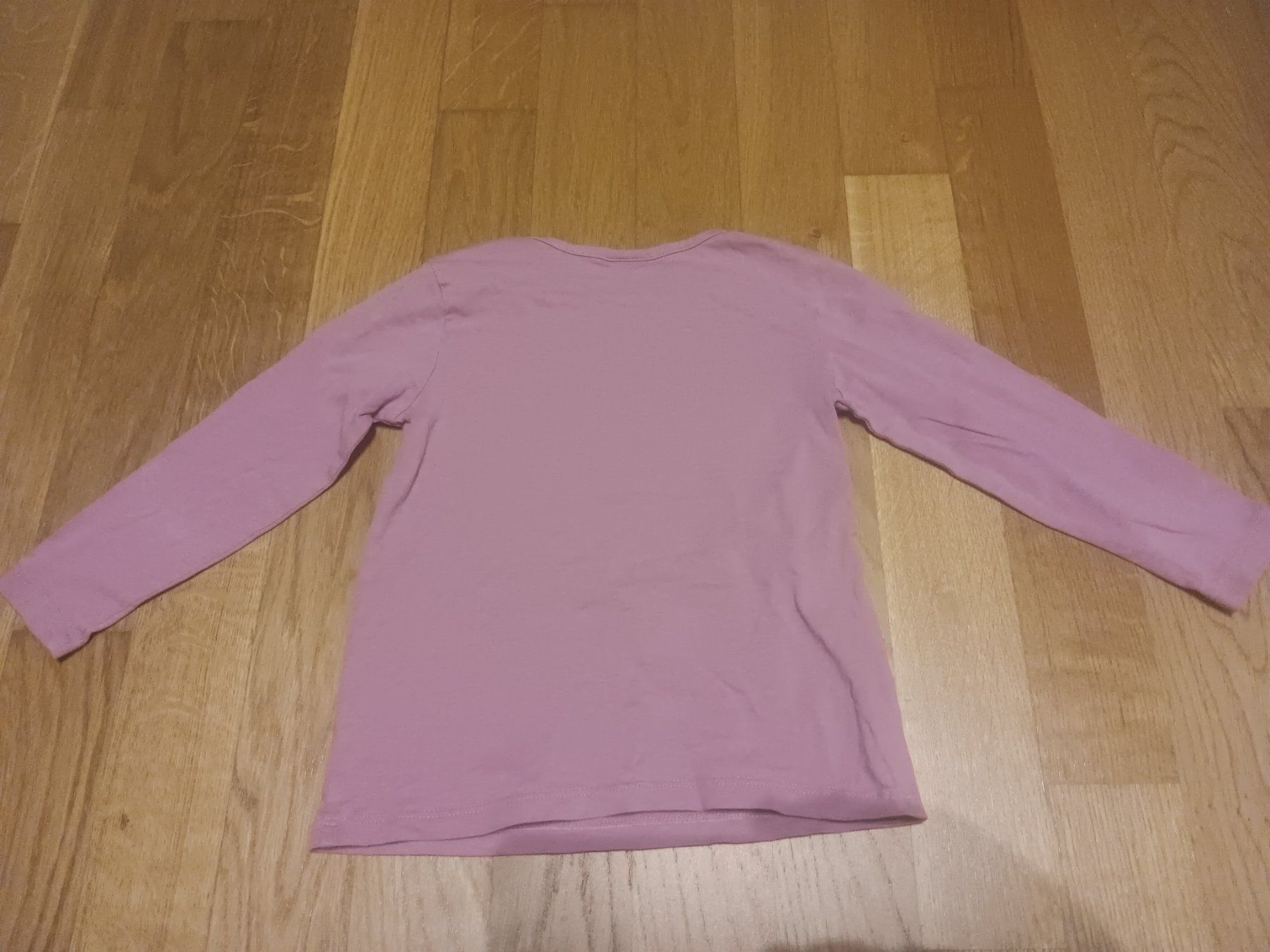 Blouses, T-shirts & Tops: Mädchen Sweatshirt  Gr.92/98 – D'occasion à Oftringen par WufffWuff 3